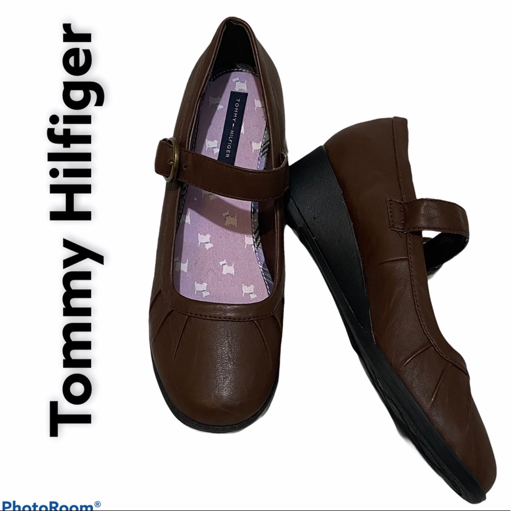 Tommy Hilfiger Wedge Mary Janes Sz 6 NWOT